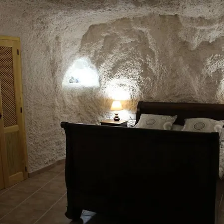 Cuevas Al Andalus - Alegria *