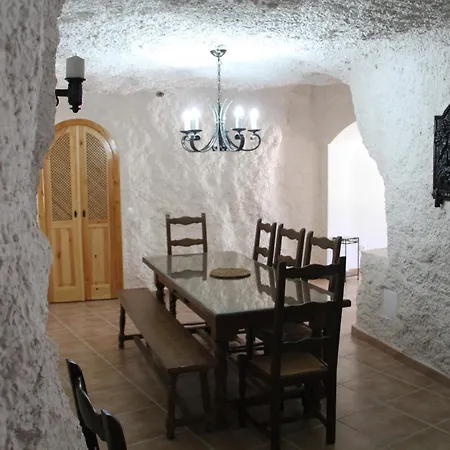 Cuevas Al Andalus - Alegria